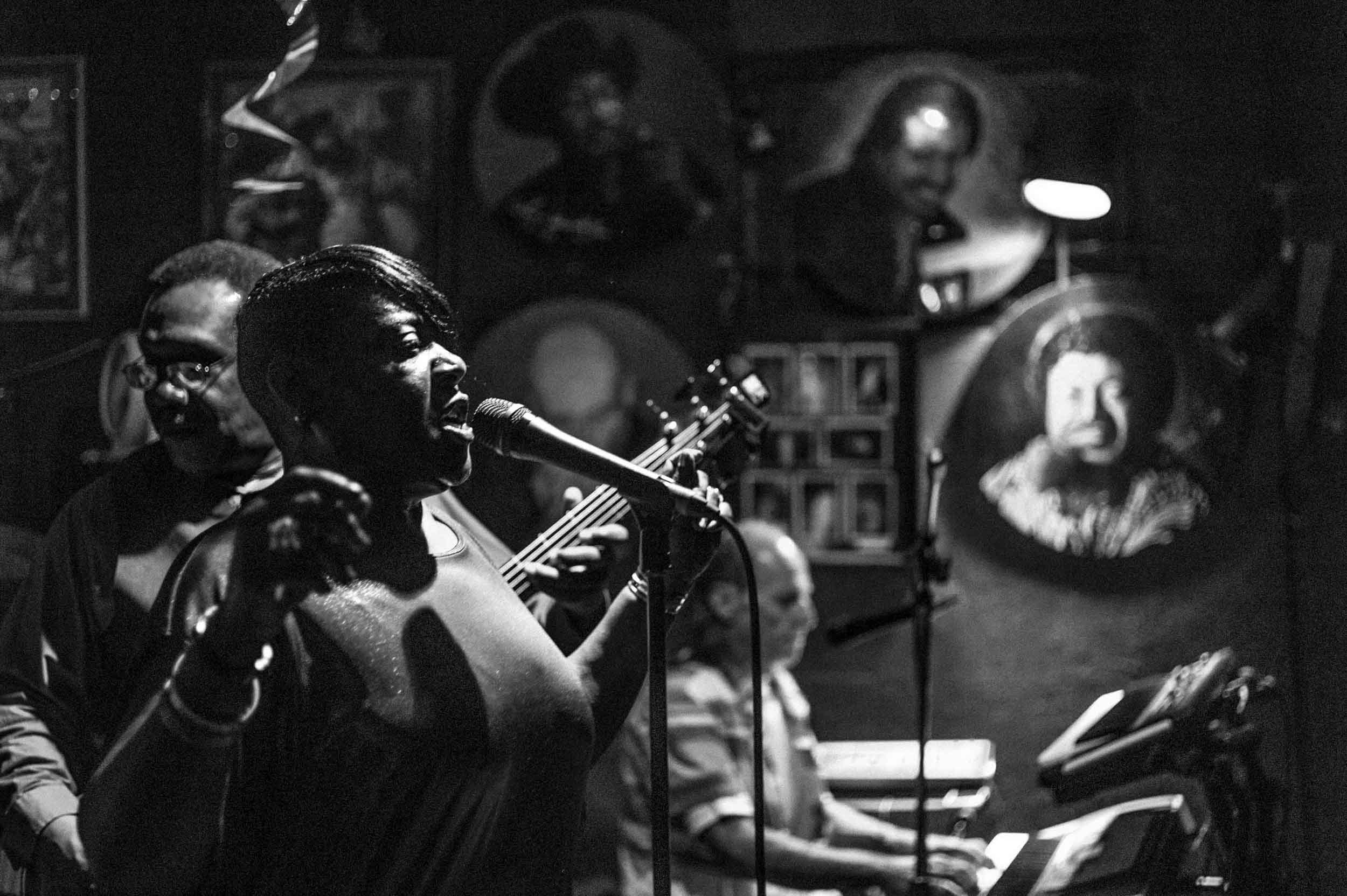 Dottie Kelley, the band’s featured singer